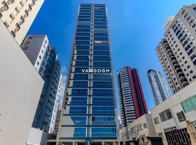 Apartamento 3 dormitórios Edficio Paraiso, Cento - Balneário Camboriú