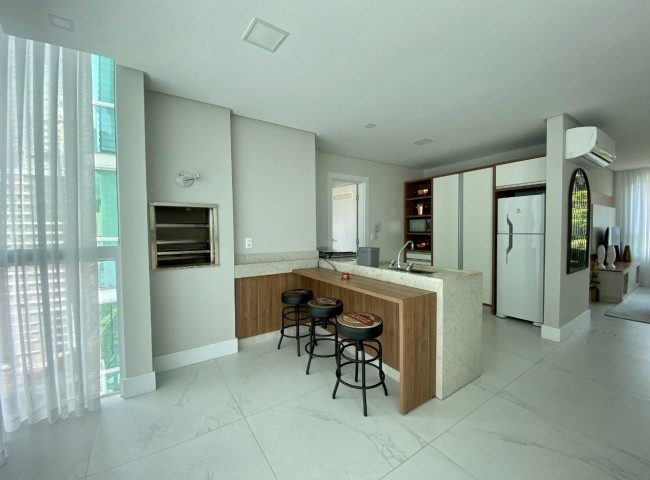 Apartamento 4 dormitórios Ocean Tower, Pioneiros - Balneário Camboriú