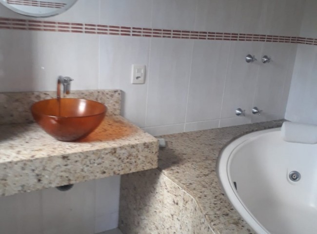 Casa 3 dormitórios , Nações - Balneário Camboriú