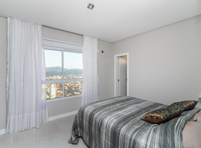 Apartamento 3 dormitórios Biarritz Residence, Centro - Balneário Camboriú