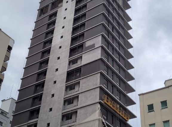 Apartamento 3 dormitórios Empire, Pioneiros - Balneário Camboriú
