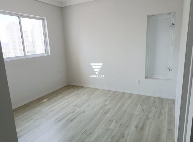 Apartamento 3 dormitórios Porto da Barra, Centro - Balneário Camboriú