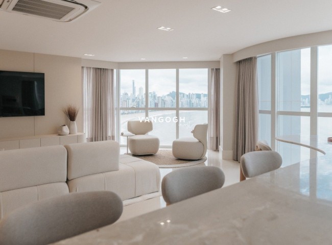 Apartamento 4 dormitórios Ibiza Towers, Frente Mar - Balneário Camboriú