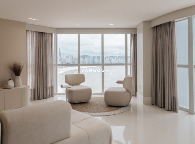 Apartamento 4 dormitórios Ibiza Towers, Frente Mar - Balneário Camboriú