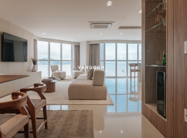 Apartamento 4 dormitórios Ibiza Towers, Frente Mar - Balneário Camboriú