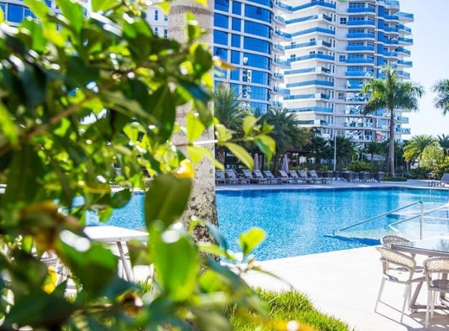 Apartamento 4 dormitórios Brava Home Resort, Praia Brava - Itajaí