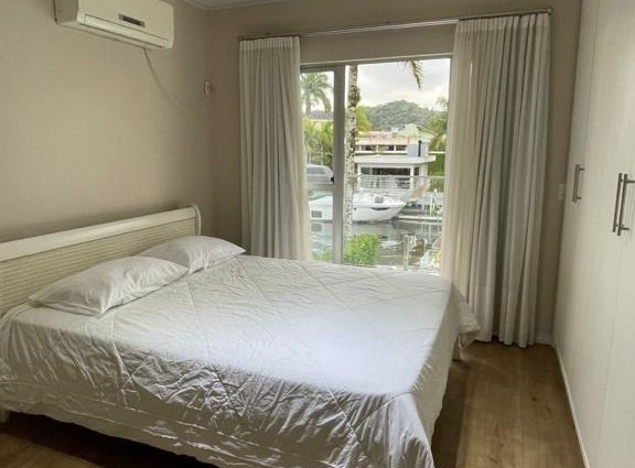 Casa em Condomínio 4 dormitórios Marina Camboriú, Barra - Balneário Camboriú