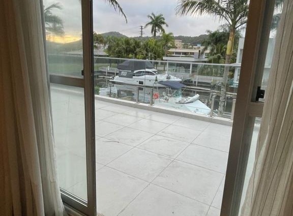 Casa em Condomínio 4 dormitórios Marina Camboriú, Barra - Balneário Camboriú