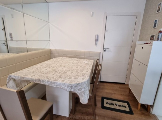 Apartamento 3 dormitórios Acácias, Quadra Mar - Balneário Camboriú