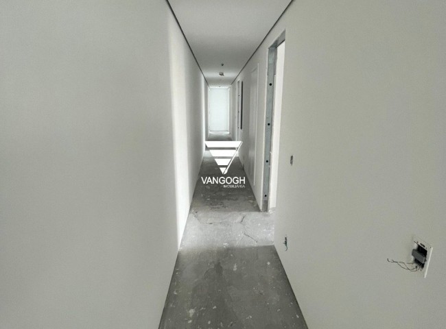 Apartamento 4 dormitórios Copenhagen, Frente Mar - Balneário Camboriú