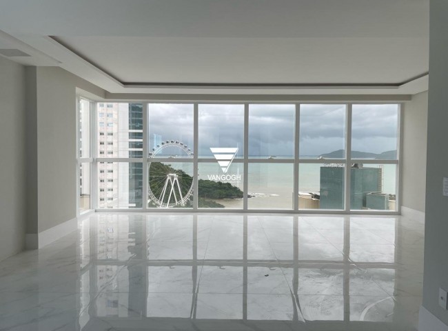 Apartamento 4 dormitórios Skyline Tower