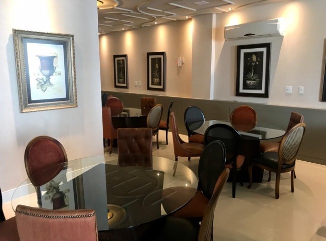 Cobertura 7 dormitórios Gran Palazzo, Frente Mar - Balneário Camboriú