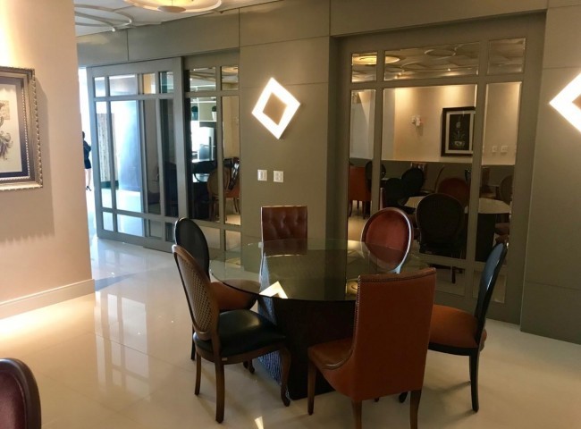 Cobertura 7 dormitórios Gran Palazzo, Frente Mar - Balneário Camboriú