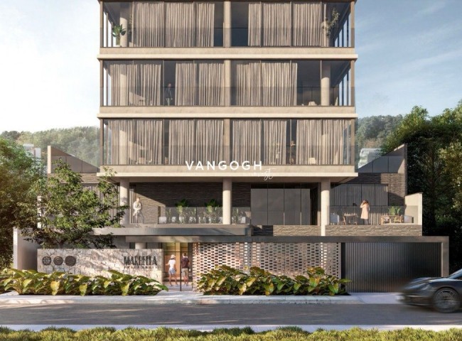 Exclusividade a 80 metros do mar na Praia Brava