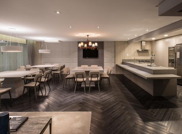 Apartamento 4 dormitórios Baturité Lounge House, Frente Mar - Balneário Camboriú