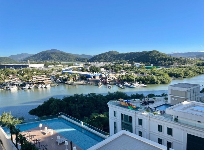 Apartamento 4 dormitórios Morada Ilhas Marianas, Quadra Mar - Balneário Camboriú