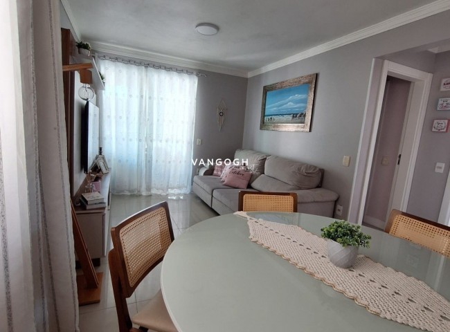 Apartamento 2 dormitórios Edifício Torremolinos, Praia Brava - Itajaí