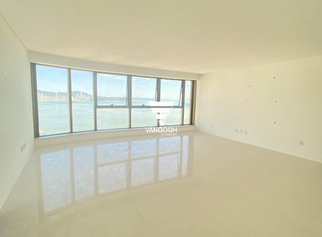 Apartamento 4 dormitórios Yachthouse, Quadra Mar - Balneário Camboriú