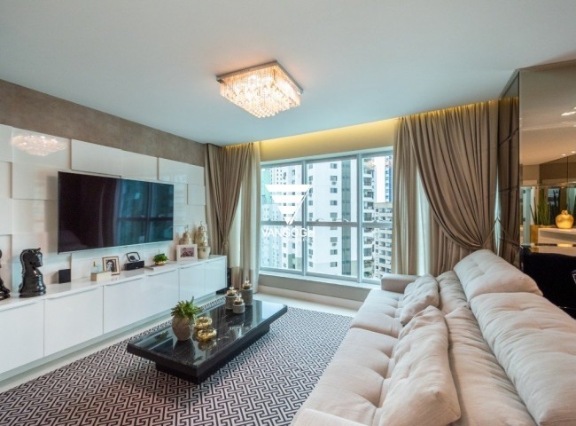 Apartamento 4 dormitórios Four Seasons Residence, Quadra Mar - Balneário Camboriú