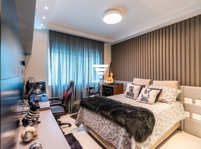 Apartamento 4 dormitórios Four Seasons Residence, Quadra Mar - Balneário Camboriú