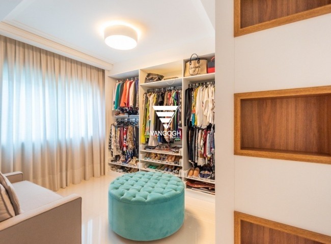 Apartamento 4 dormitórios Four Seasons Residence, Quadra Mar - Balneário Camboriú