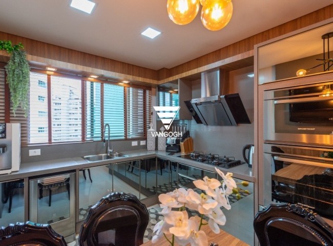 Apartamento 4 dormitórios Four Seasons Residence, Quadra Mar - Balneário Camboriú