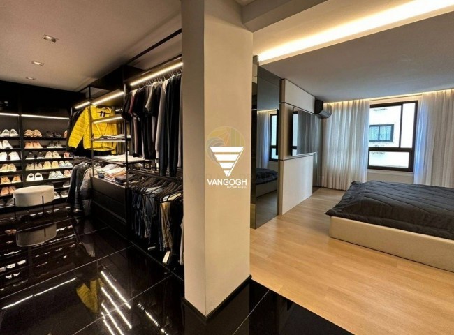 Apartamento 3 dormitórios Ponta Porã, Frente Mar Centro - Balneário Camboriú