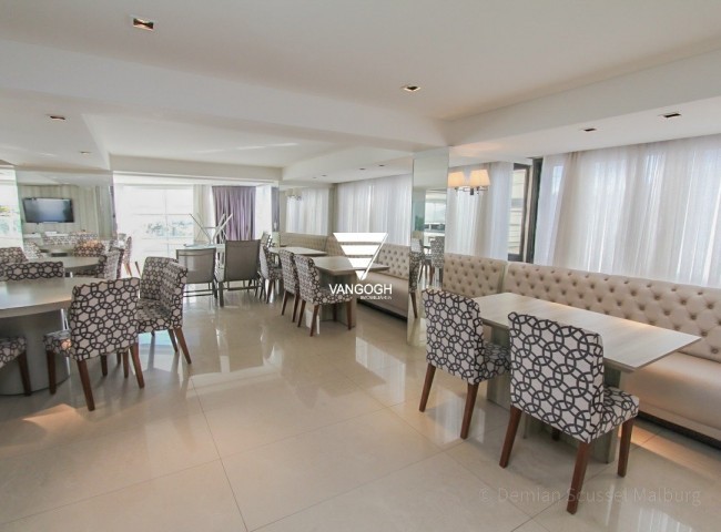 Apartamento 3 dormitórios Ponta Porã, Frente Mar Centro - Balneário Camboriú