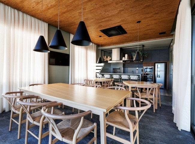 Apartamento 4 dormitórios Morada Ilhas Marianas, Quadra Mar - Balneário Camboriú