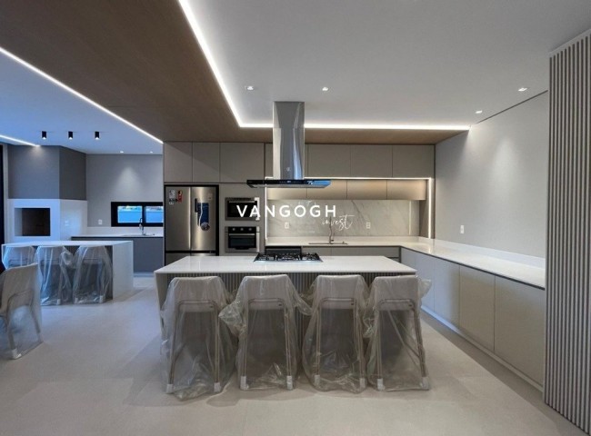 Casa em Condomínio 3 dormitórios Caledônia Private Village, Santa Regina - Camboriú