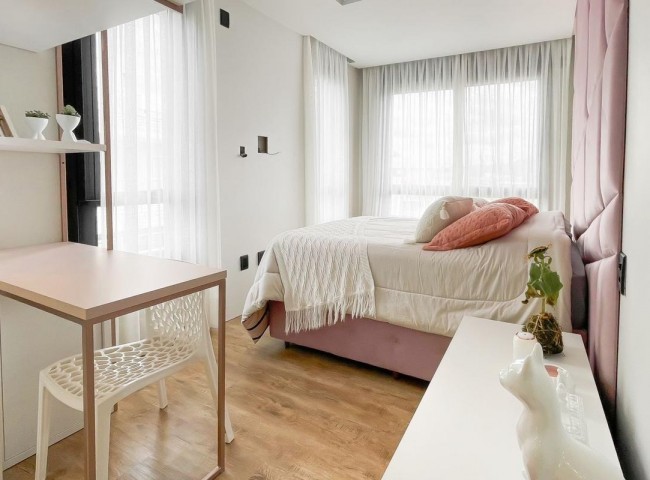 Casa em Condomínio 4 dormitórios Caledônia Private Village, Santa Regina - Camboriú