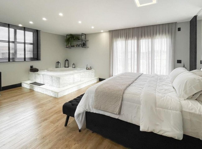 Casa em Condomínio 4 dormitórios Caledônia Private Village, Santa Regina - Camboriú