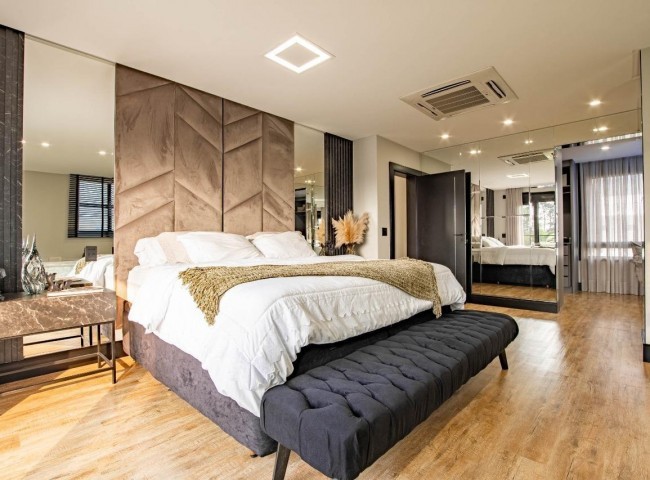 Casa em Condomínio 4 dormitórios Caledônia Private Village, Santa Regina - Camboriú