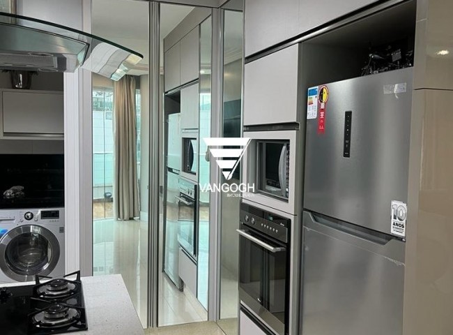 Apartamento 3 dormitórios Palazzo Del Mare, Pioneiros - Balneário Camboriú