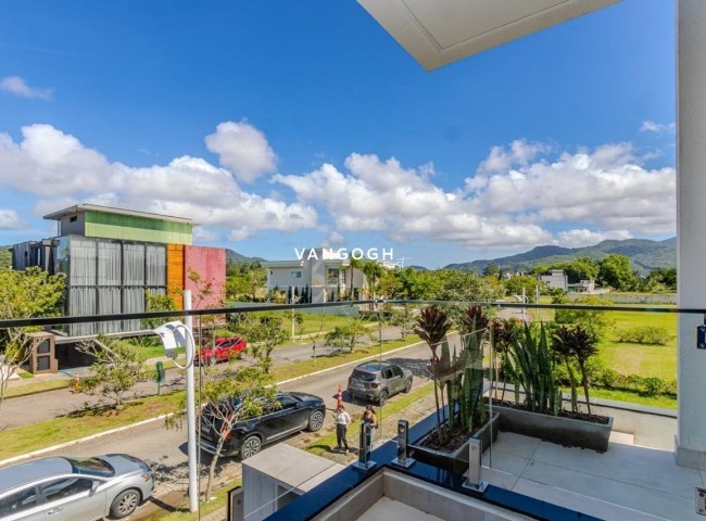 Casa 4 dormitórios Reserva Camboriú Golf Club, Centro - Camboriú