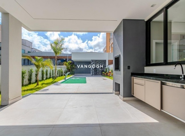 Casa 4 dormitórios Reserva Camboriú Golf Club, Centro - Camboriú