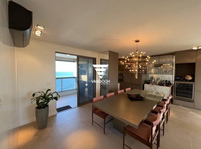 Apartamento 3 dormitórios Privilège Residence, Quadra Mar - Balneário Camboriú