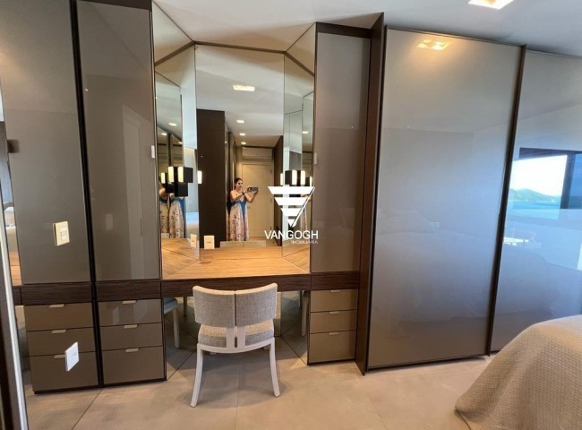 Apartamento 3 dormitórios Privilège Residence, Quadra Mar - Balneário Camboriú