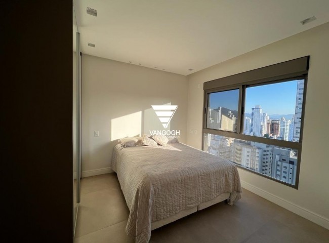 Apartamento 3 dormitórios Privilège Residence, Quadra Mar - Balneário Camboriú