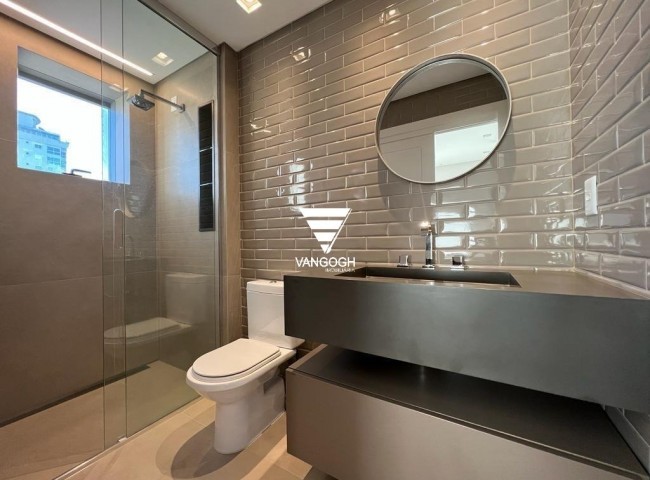 Apartamento 3 dormitórios Privilège Residence, Quadra Mar - Balneário Camboriú