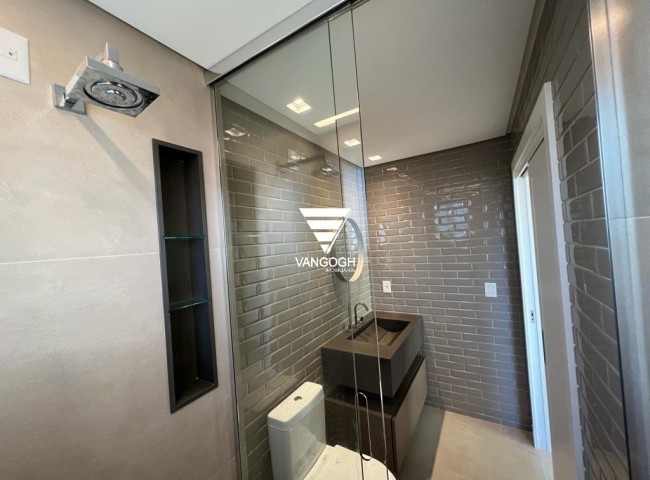 Apartamento 3 dormitórios Privilège Residence, Quadra Mar - Balneário Camboriú