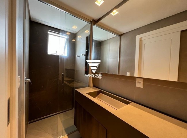 Apartamento 3 dormitórios Privilège Residence, Quadra Mar - Balneário Camboriú