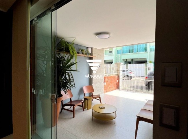 Casa 3 dormitórios Village Santorini, Praia dos Amores - Balneário Camboriú