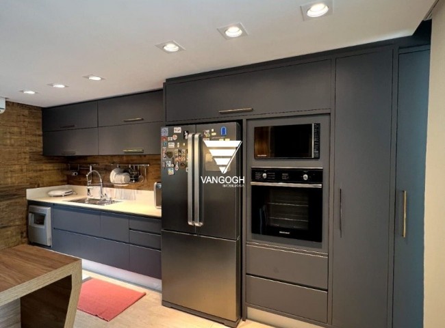 Casa 3 dormitórios Village Santorini, Praia dos Amores - Balneário Camboriú