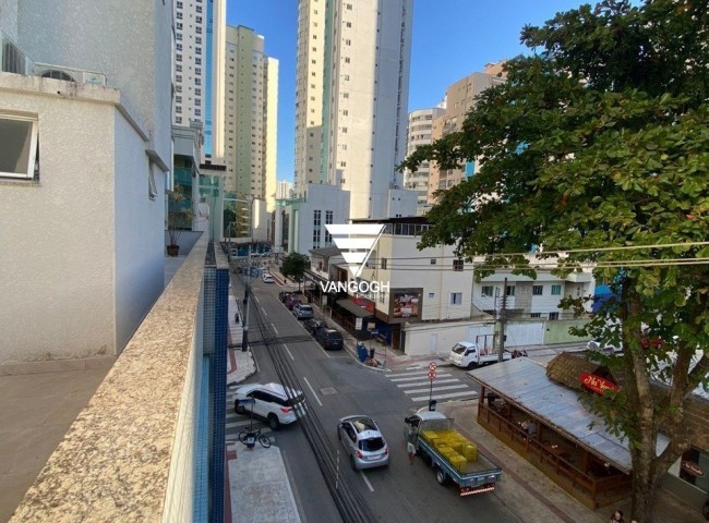 Apartamento 3 dormitórios Portal dos Pioneiros, Quadra Mar - Balneário Camboriú