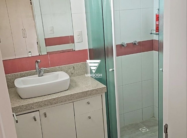 Casa 3 dormitórios , Ariribá - Balneário Camboriú