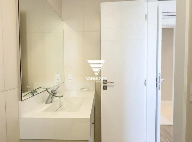 Apartamento 3 dormitórios Phoenix Tower, Centro - Balneário Camboriú