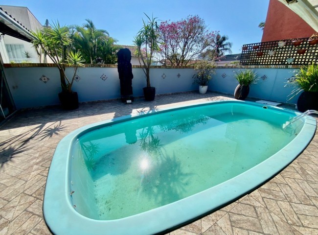 Casa 5 dormitórios , Praia dos Amores - Balneário Camboriú