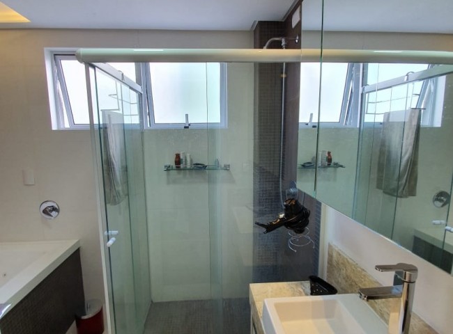 Apartamento 3 dormitórios Edifício Essence, Pioneiros - Balneário Camboriú