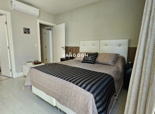 Apartamento 3 dormitórios Chateau de Versalles, Centro - Balneário Camboriú